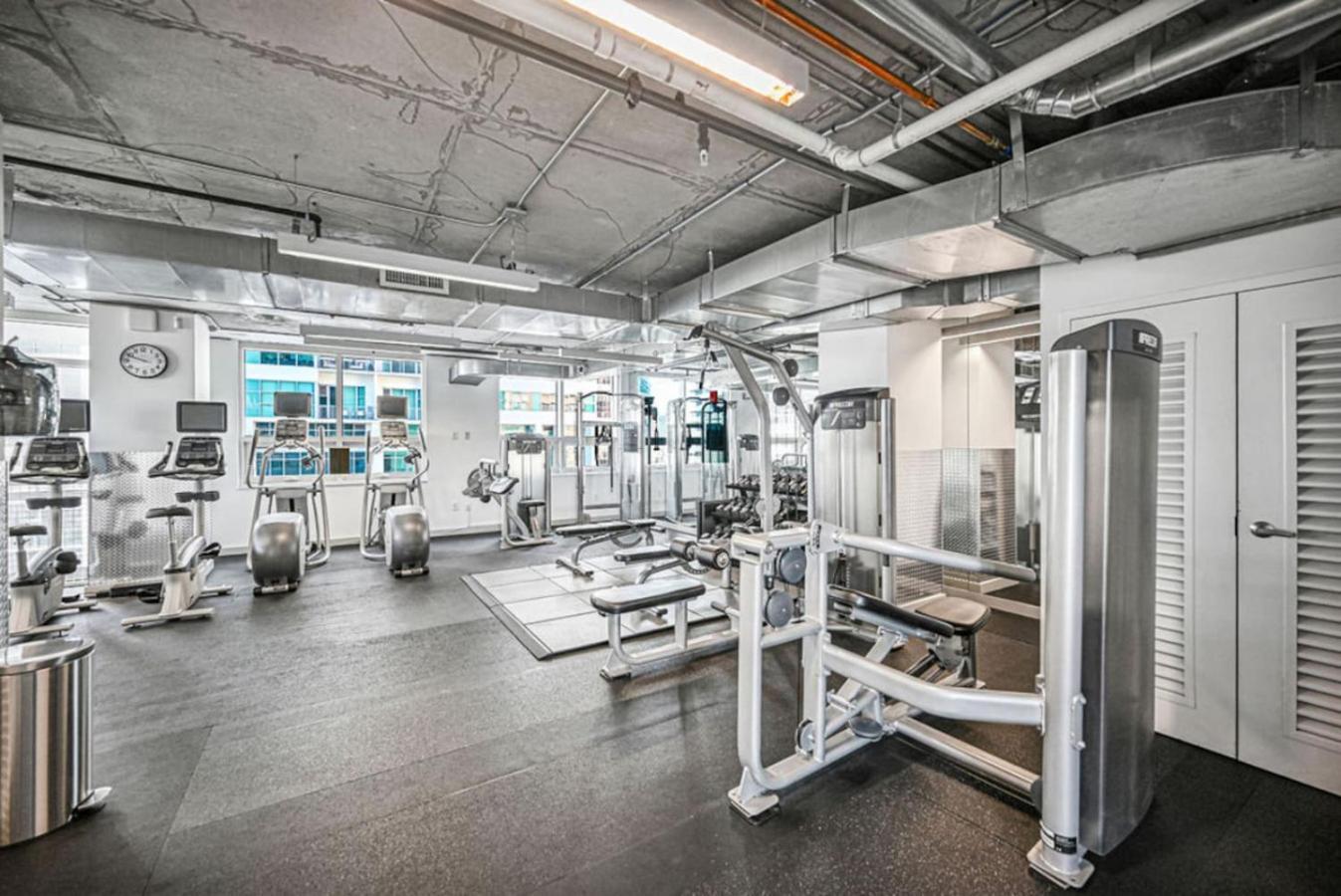 New Modern And Exclusive Luxury 2 2 In Apartment Miami
