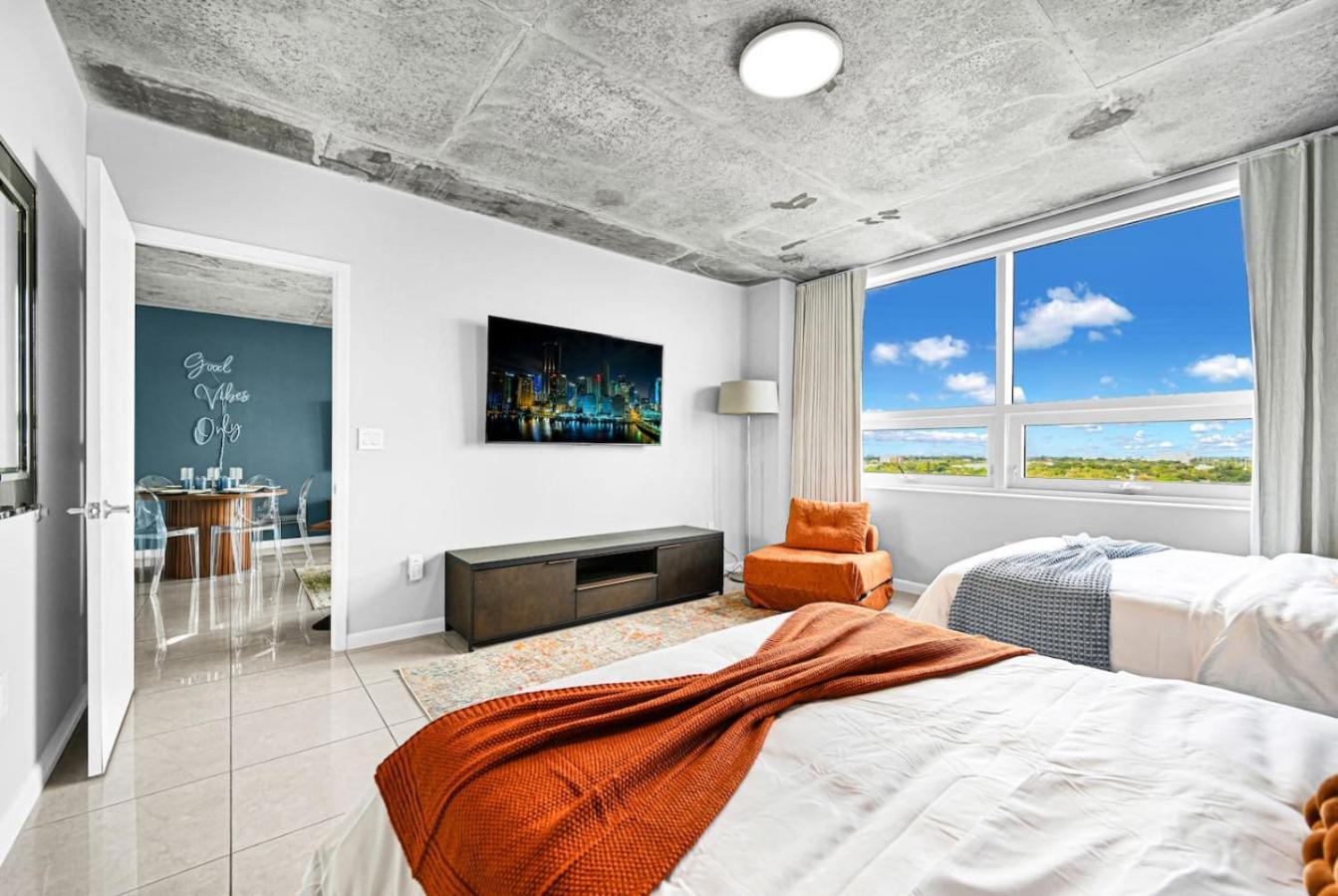 New Modern And Exclusive Luxury 2 2 In Miami